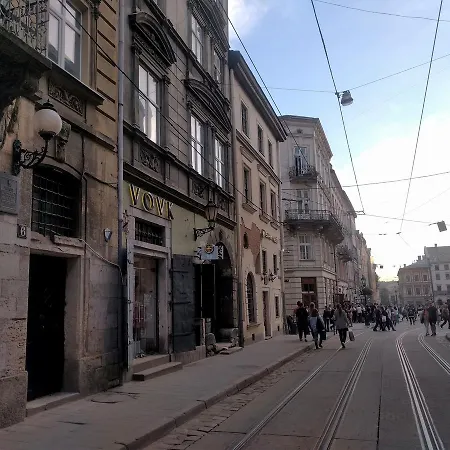 Linden Ruska * Lviv